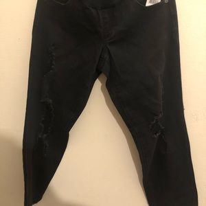 Maternity LED jeans sz 26 “McKenzie Crop” BNWT